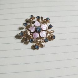 Vintage Pin 1940-50s 