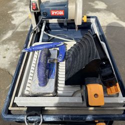 Tile table saw