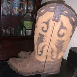 Women’s Abilene western ware Boots size 6
