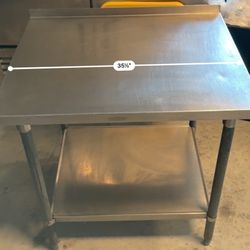 Table / Stainless Steel Steel Table