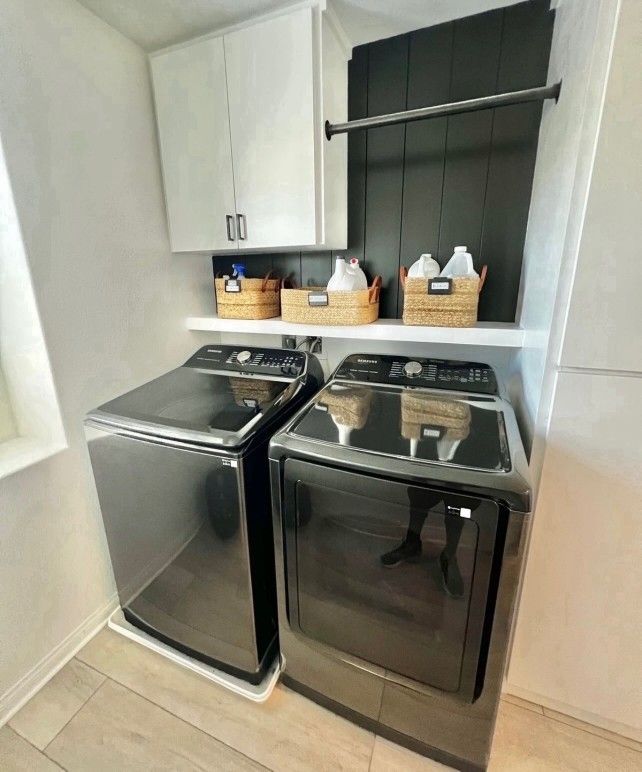 Samsung Washer And Dryer Like New