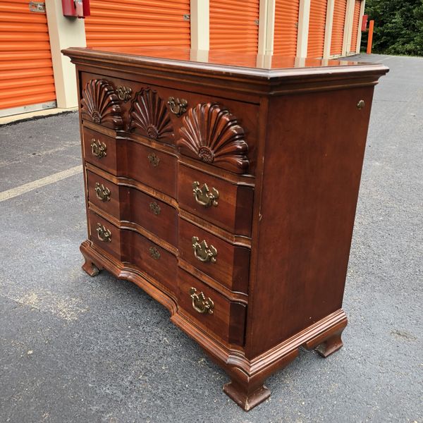Small Dresser Furniture In Woodbridge Va Offerup