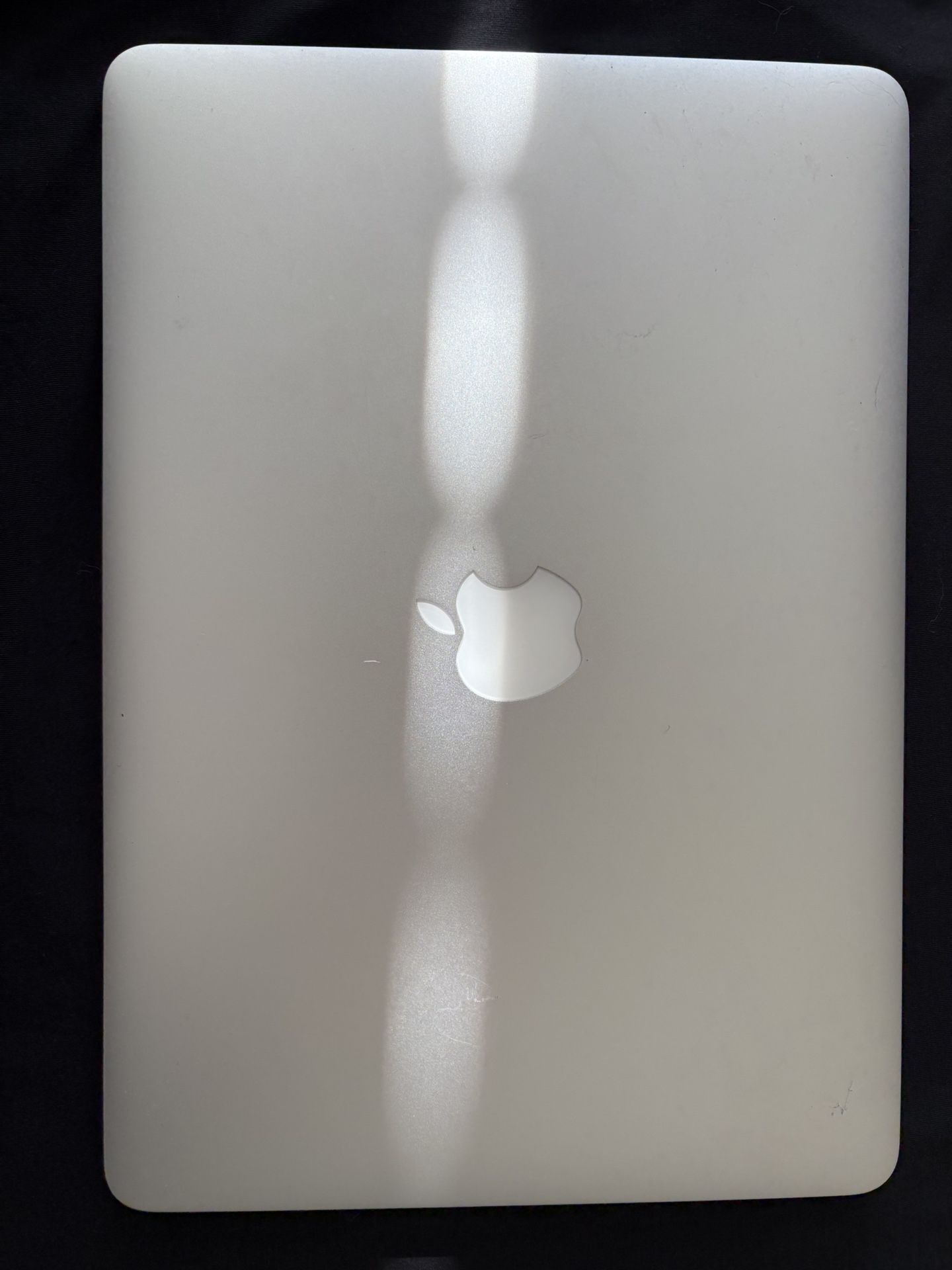 MacBook Air 13 15”