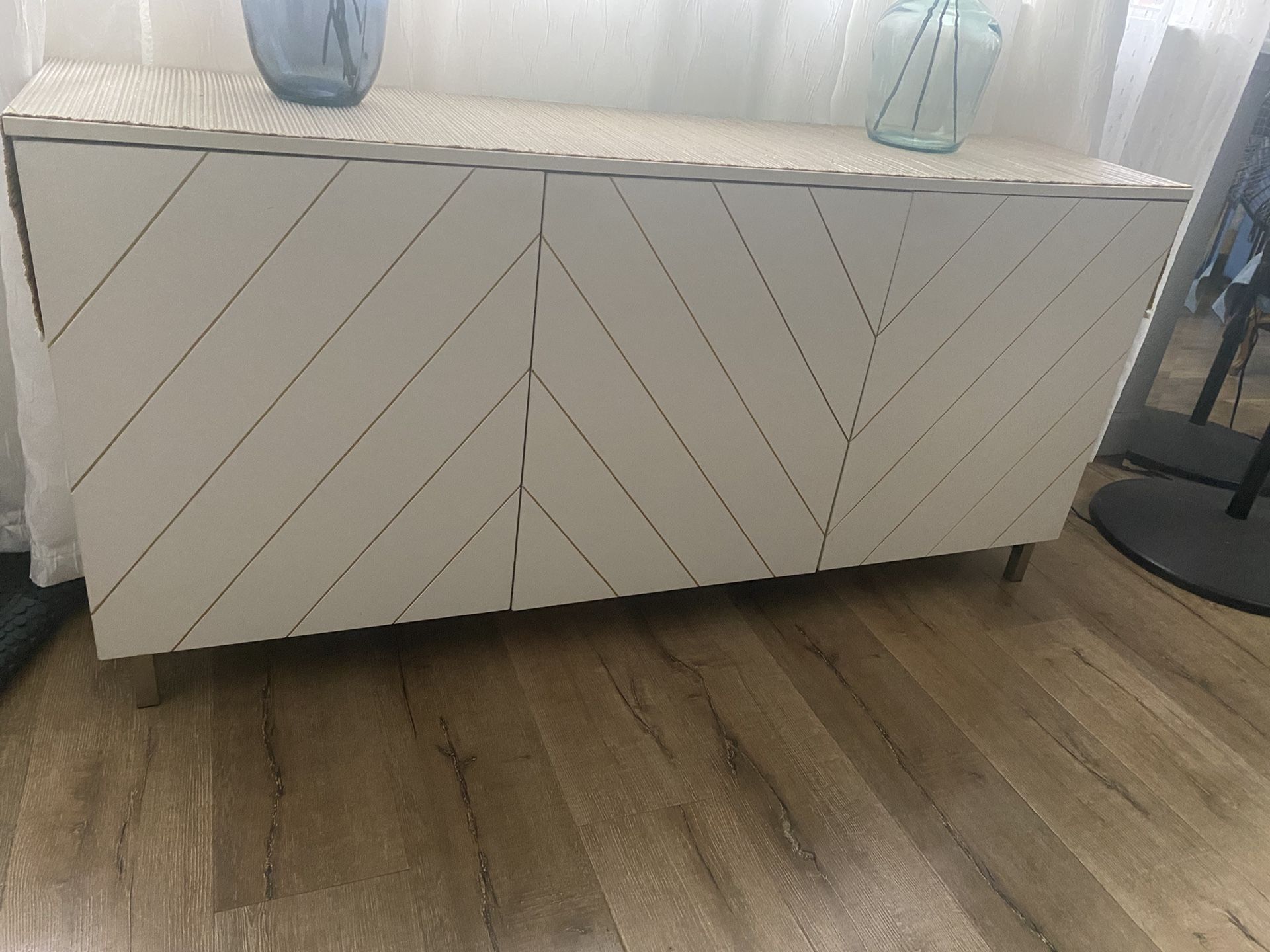 White Console Table/ Sideboard/ Buffet