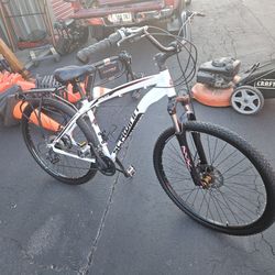 Schwinn Rival 29" Mountain Bike