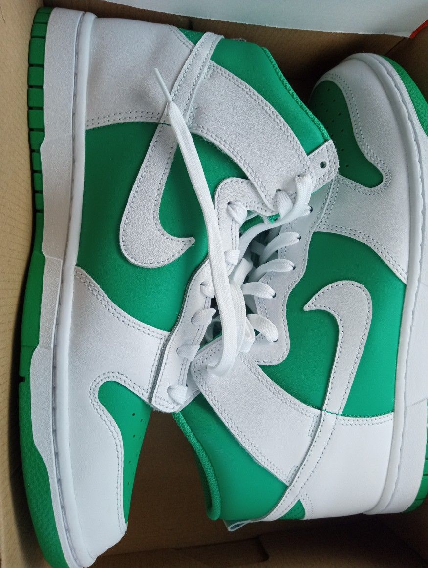 Nike Dunk high Lucky Green 💚🍏 BYTTS SIZE