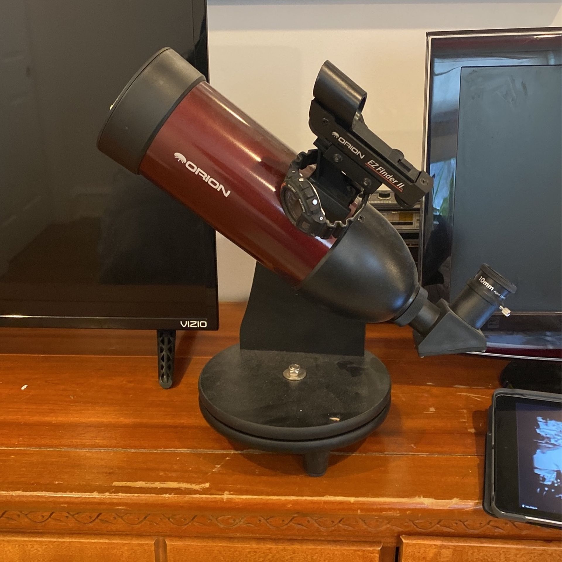 Orion EZ Finder II Telescope for Sale in Philadelphia, PA