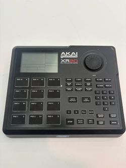 Akai Professional XR20 Beat Production Center