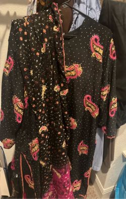 Women 3 pieces fancy embroidered dress large size.