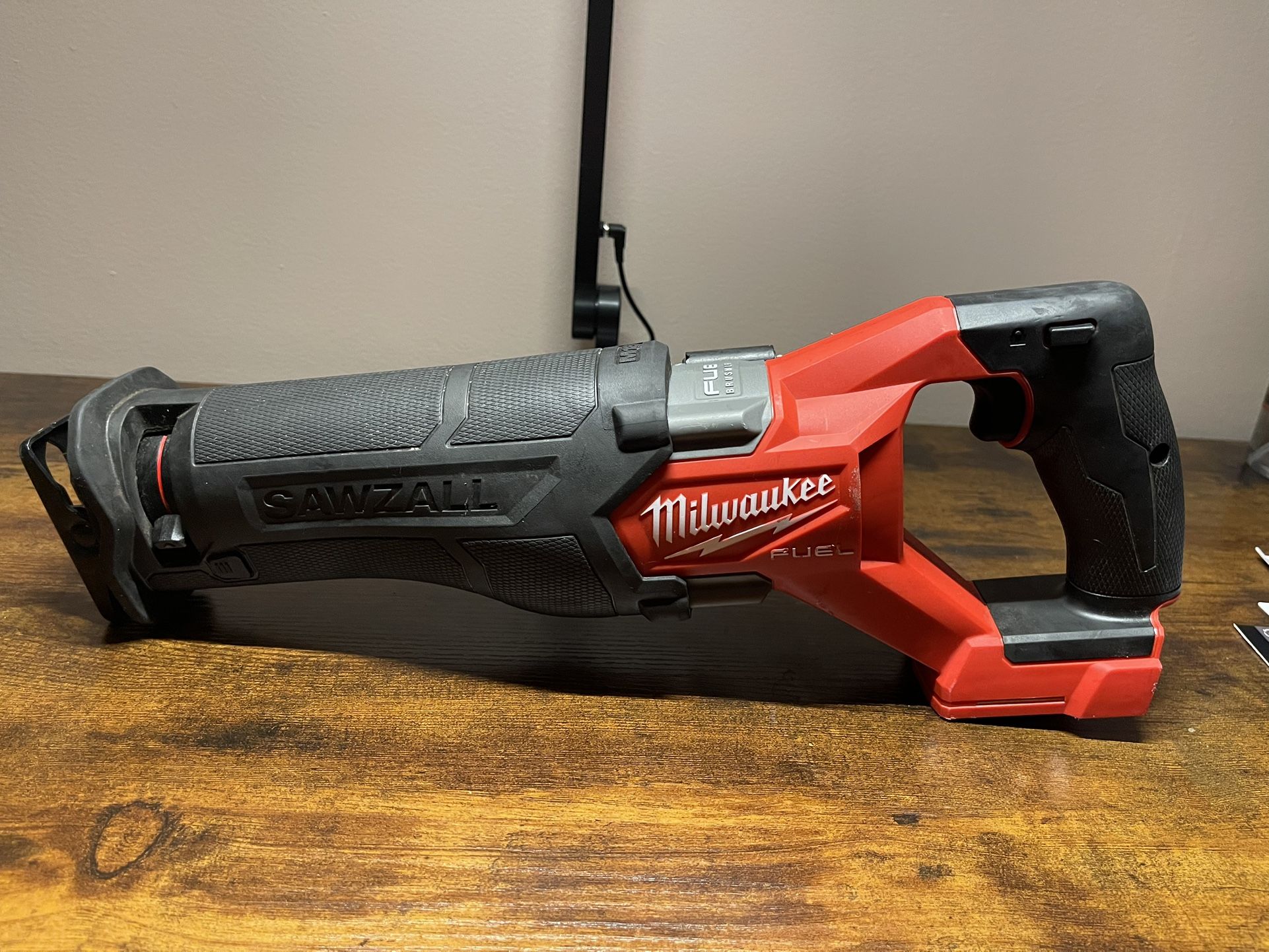 Milwaukee M18 Sawzall
