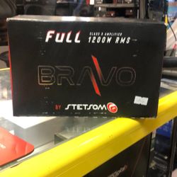 Stetsom Bravo 1200 Watts Rms Bass Amp 