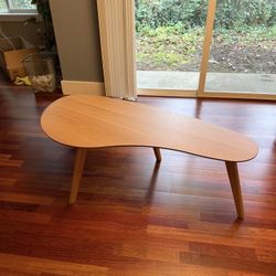 Mid Century Modern Coffee Table 15x23x47