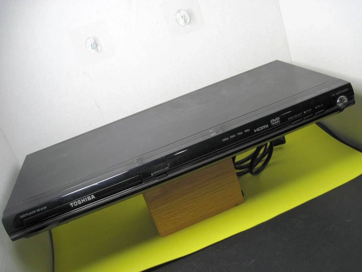 └➤➤➤ Toshiba SD-6100 Slim CD/ DVD Player - dts, HDMI, DIVX; No Remote