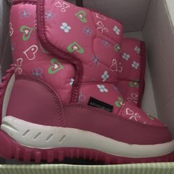 AXZ Adorable Fuchsia boots for girl size 10