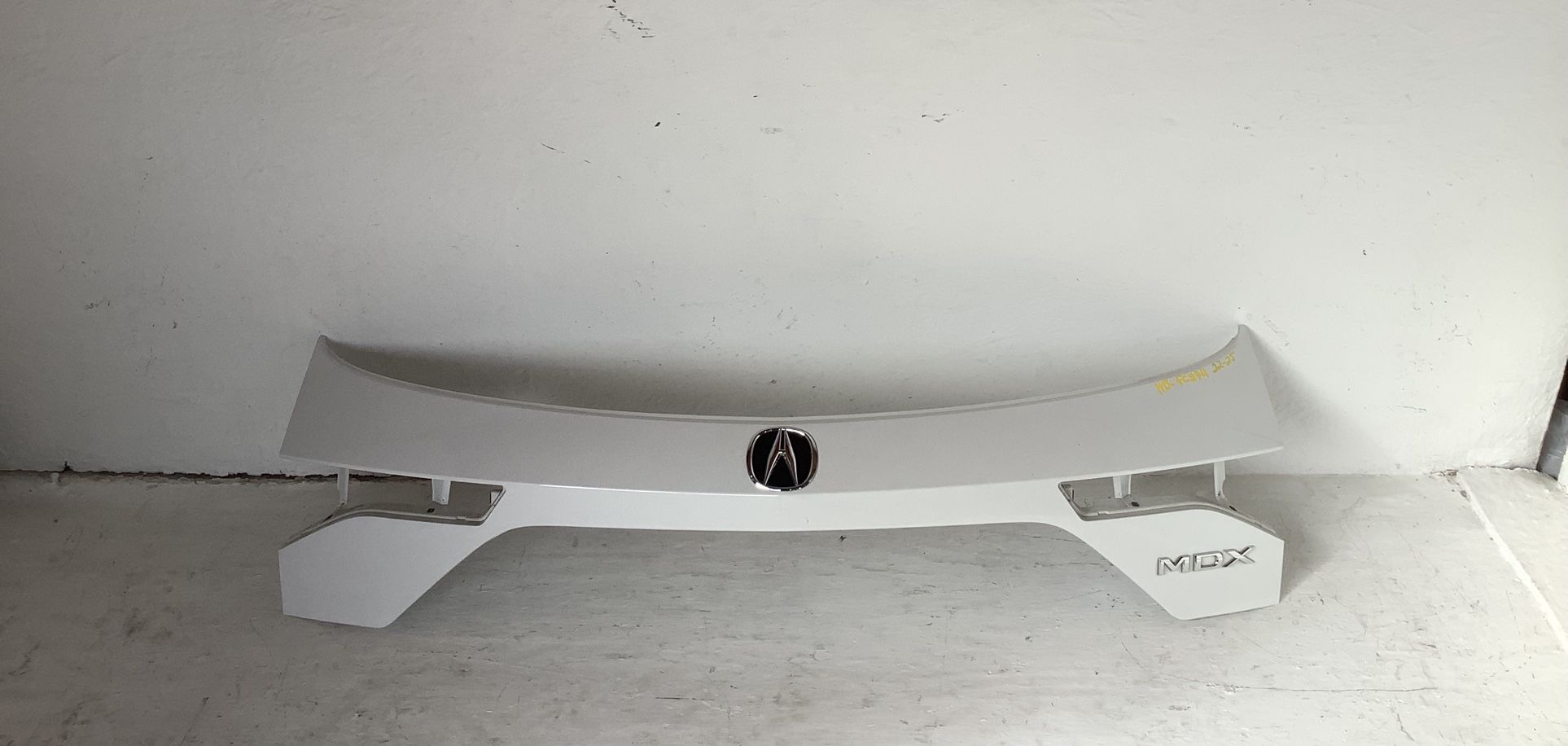 2022-2025 Acura MDX Lift Gate Trim (8)