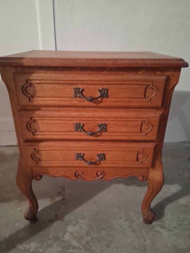 Night Stand Or End Table, Antique