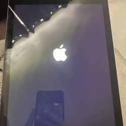 ipad in perfect shape‼️ come get it today!!!