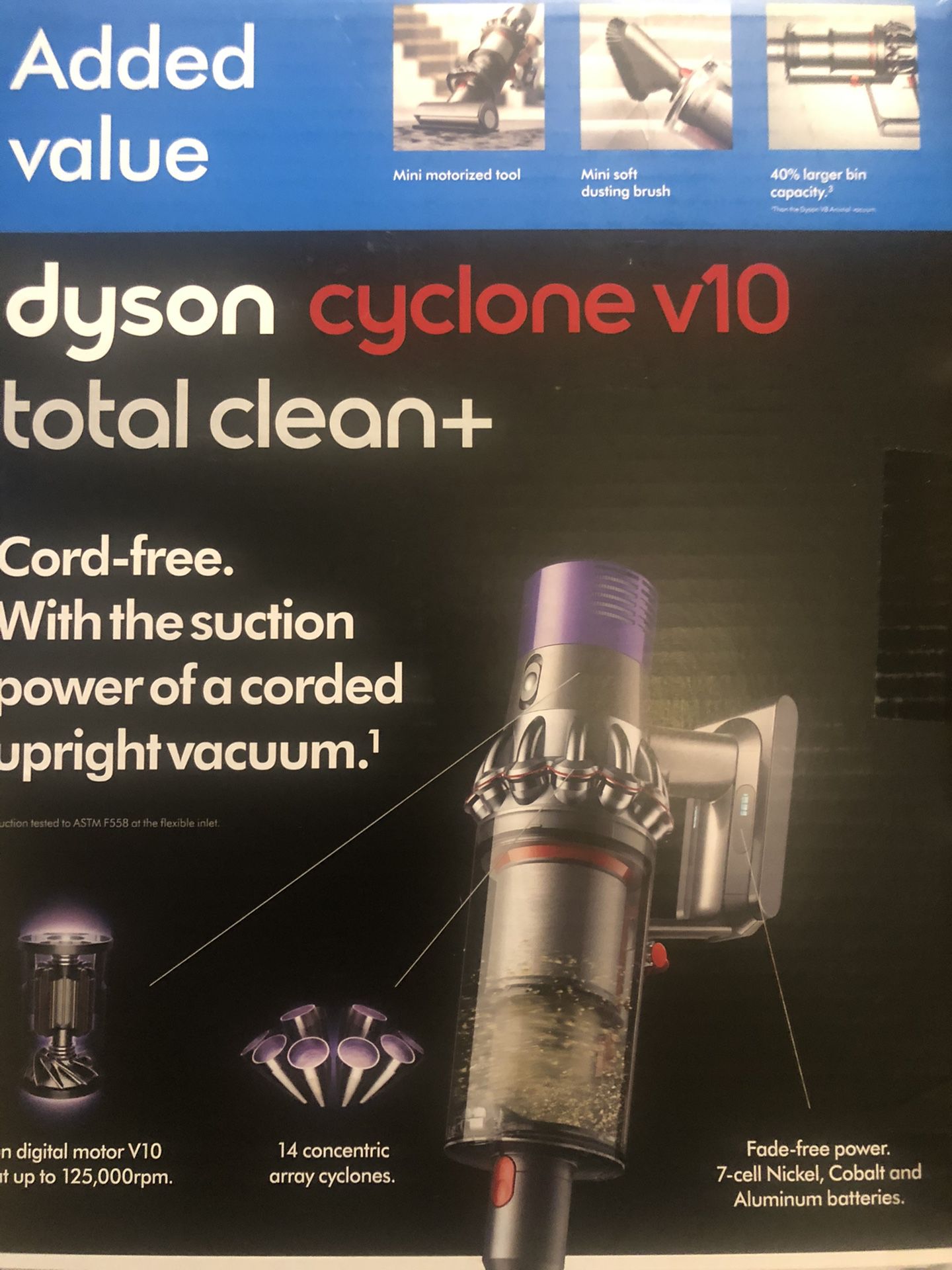 Dyson cyclone V10 total clean (NEW)