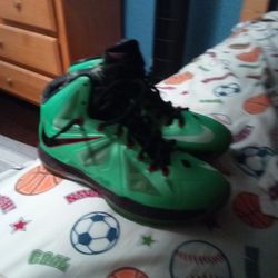  Nike LeBron Shoes X Jade
