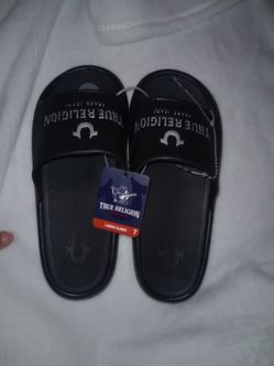 Black true religion slides