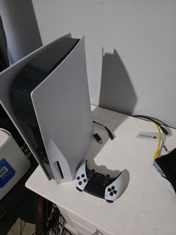 Playstation 5 with Dualsense Edge control