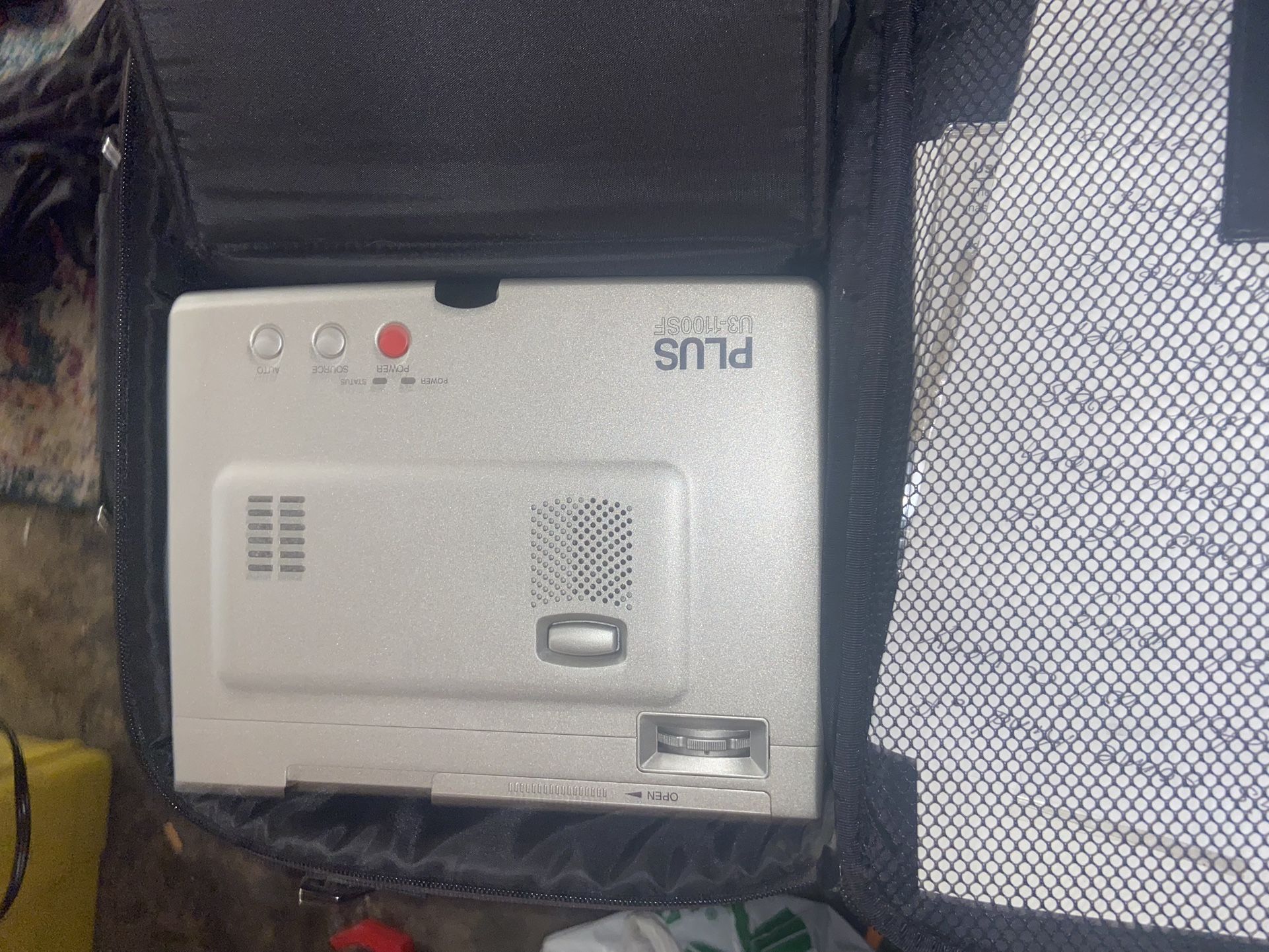 Plus U3 -1100sf Portable Projector
