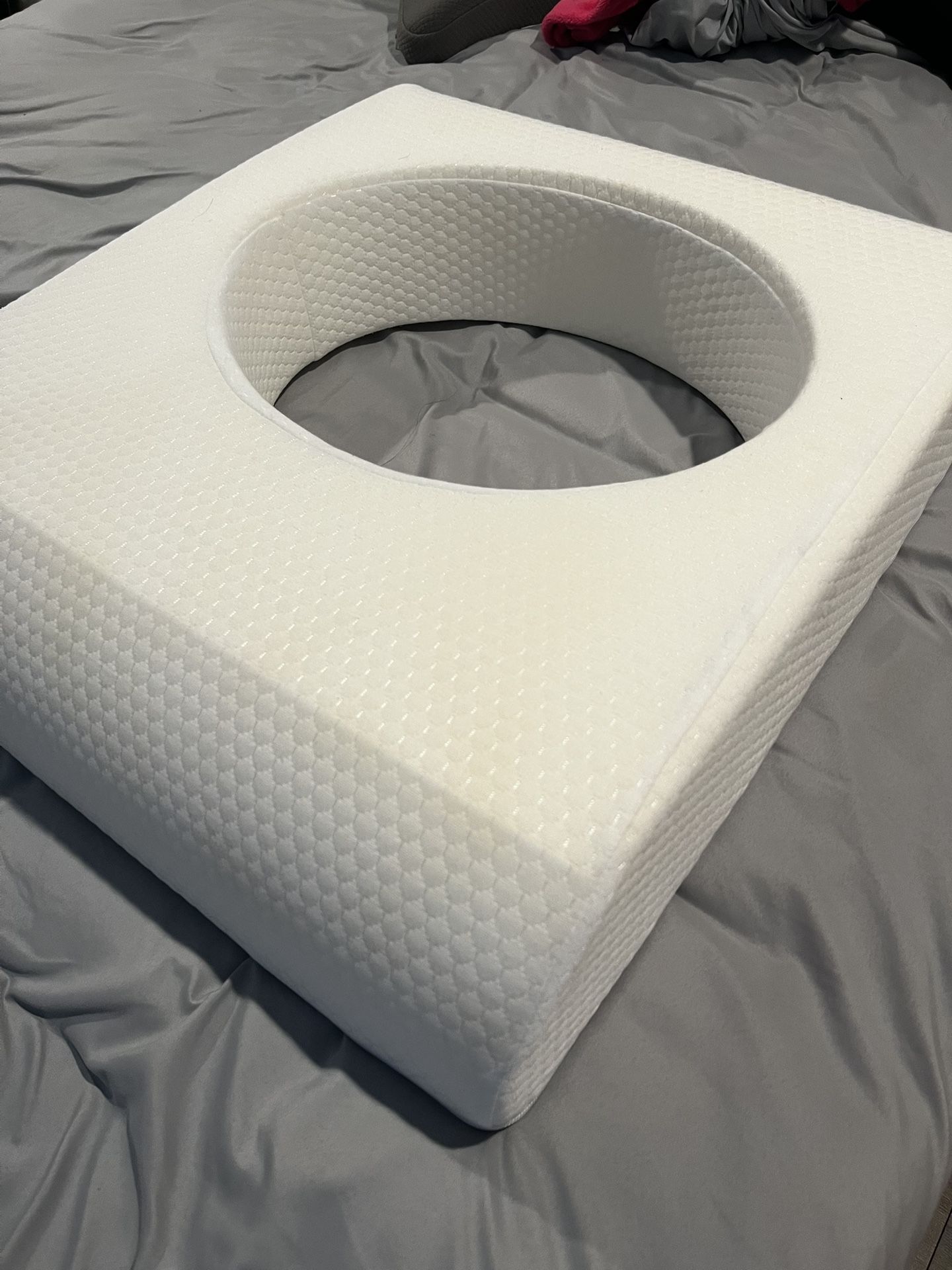 BBL pillow