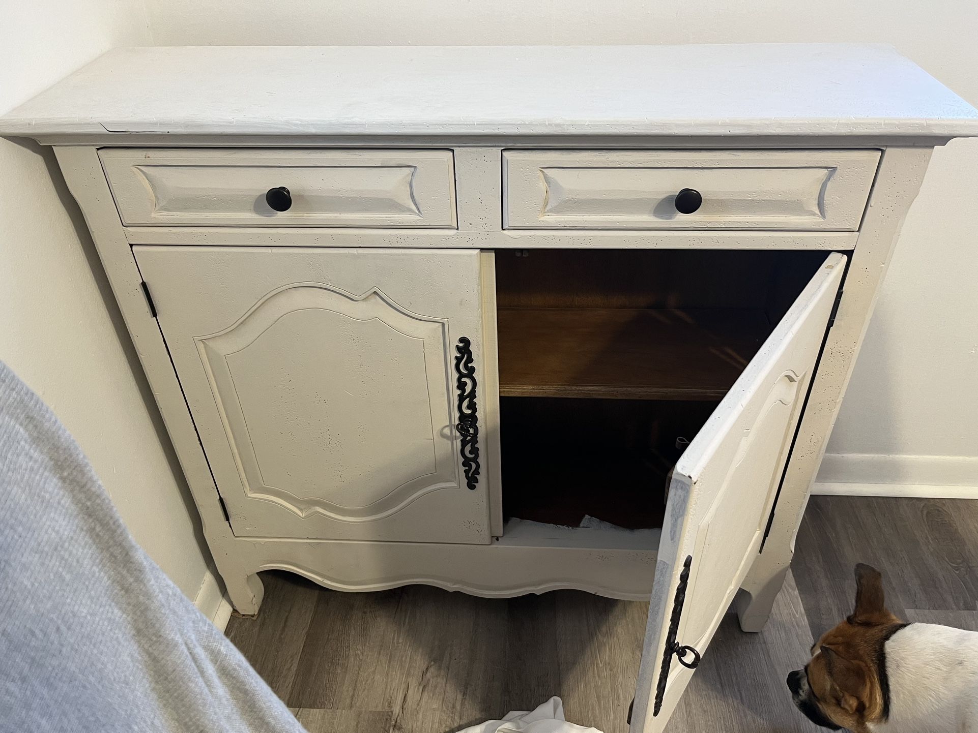 White Solid Wood Tv Stand