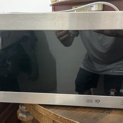 Free Microwave Needs Repair