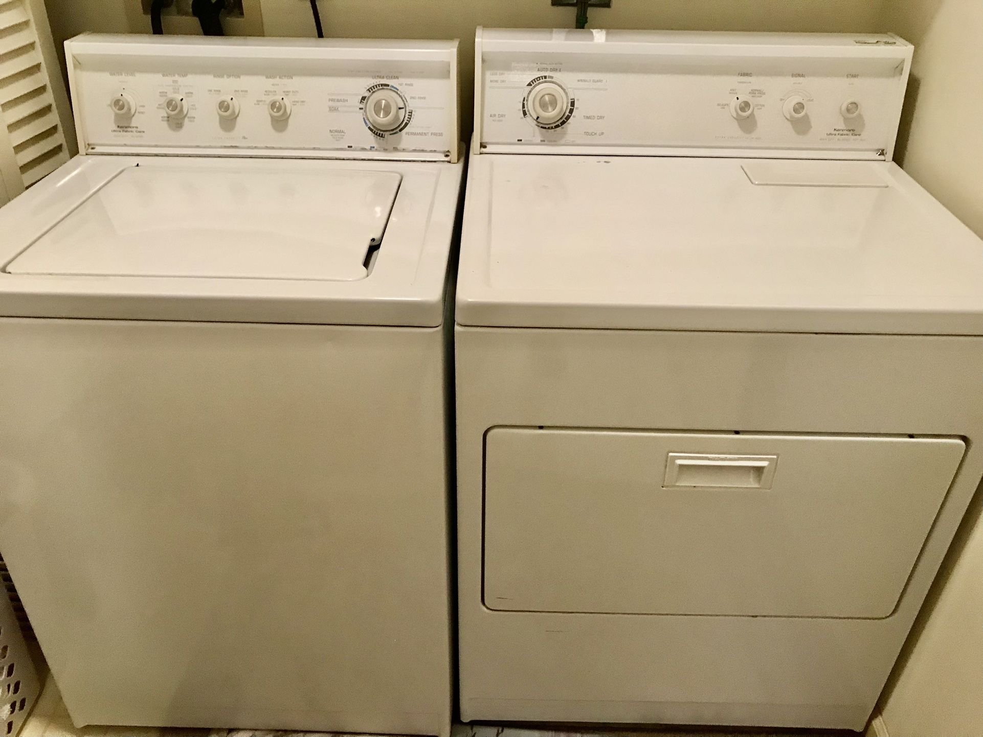 Kenmore, washer and dryer color white