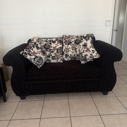 Couches like New!!