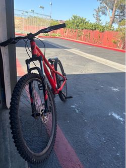 GT stomper pro 26” mountain bike