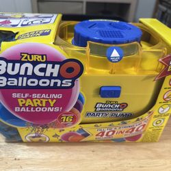 Party Balloons With Pump