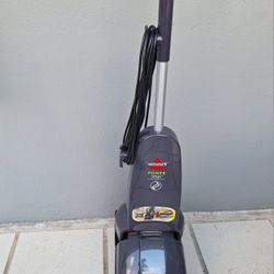 Bissel 4 Powerbrush Vacuum Cleaner