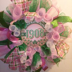 Alpha Kappa Alpha Sorority Wreath 