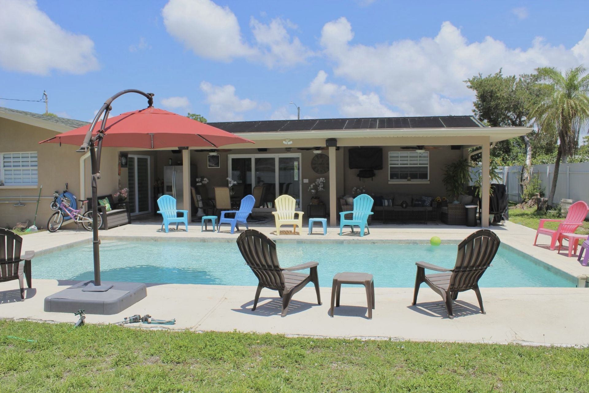 BEAUTIFUL 3/2 HOME FOR SALE