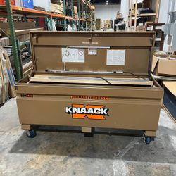 Knaack Toolbox