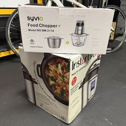 Instant Pot 8-Qt  & Food Chopper