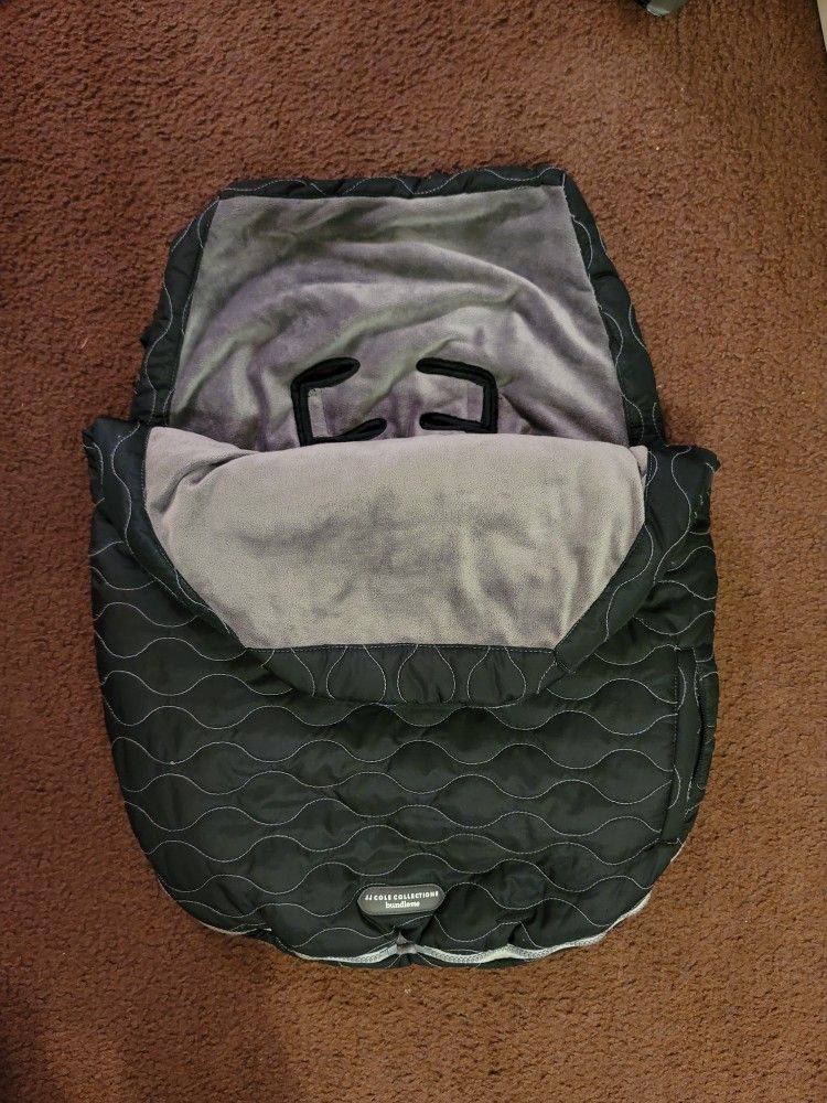 JJ Cole Bundle Me Carseat/stroller Bunting (Blanket)