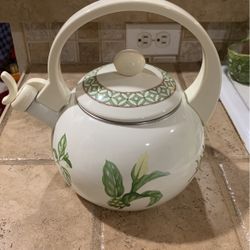 Villeroy & Boch Switch 8 London Metal Enamel Tea Kettle & Lid Germany Whistler-Teapot