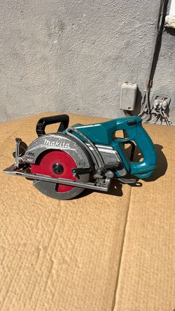 40V makita 7-1/4 circular saw