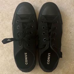 Converse Black Low Top Shoes Size 6 