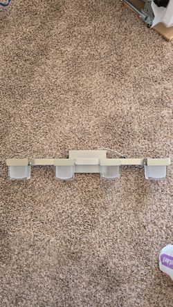 Vanity Light with Frosted Glass Rectangular Shades
Questions & Answers