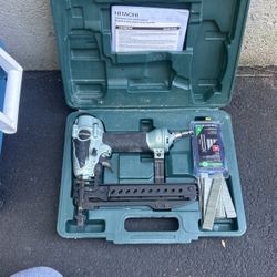 Hitachi Crown Pneumatic Stapler 