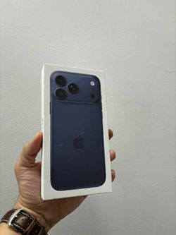 iPhone 17 pro max 2Tb unlocked