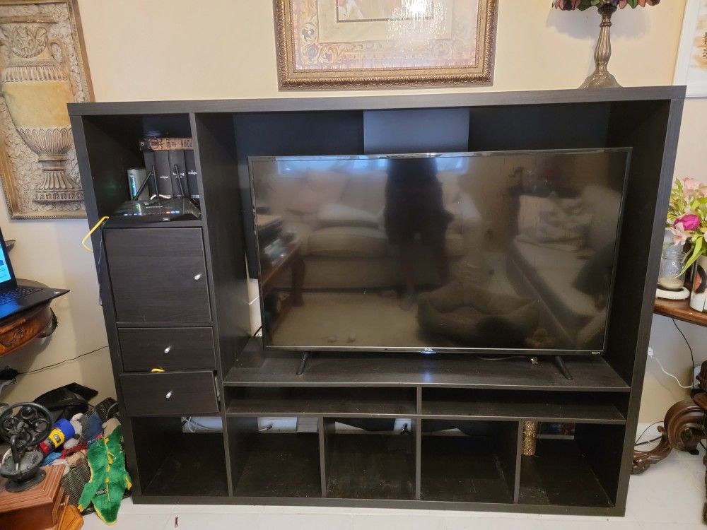 Black Entertainment Unit With Shelves and Drawers