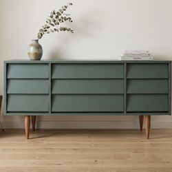 Mid Century Modern 9 Drawer Dresser | Sideboard 