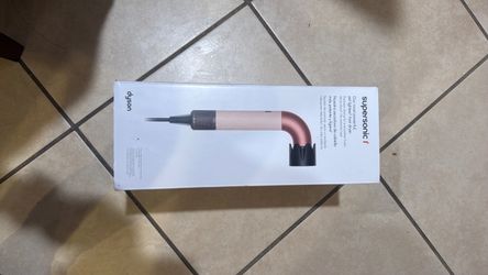 *****Supersonic r Dyson Blow Dryer*****
