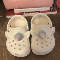 Toddler shoes