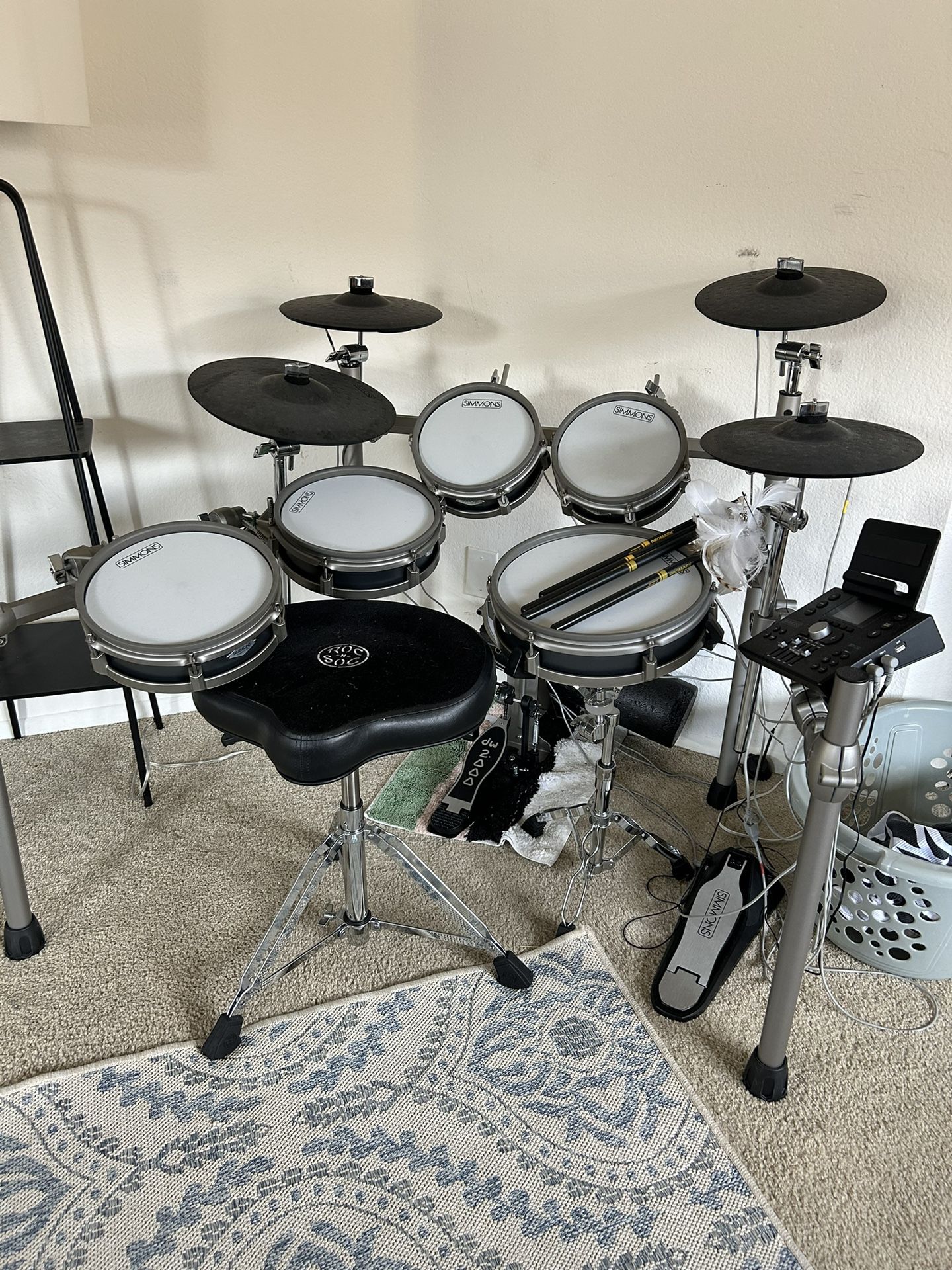 Electric Drum Set (great Condition) 
